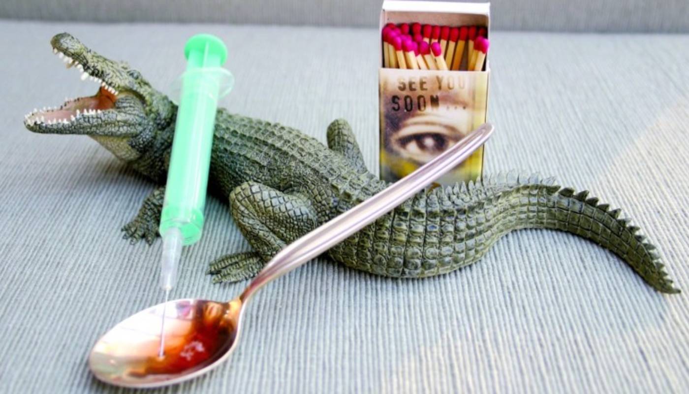 Дезоморфин, инъекция в шприце Дезоморфин, как выглядит наркотик в шприце