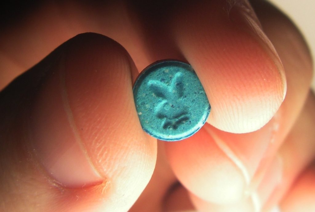 Экстази, какие последствия употребления наркотика человеком